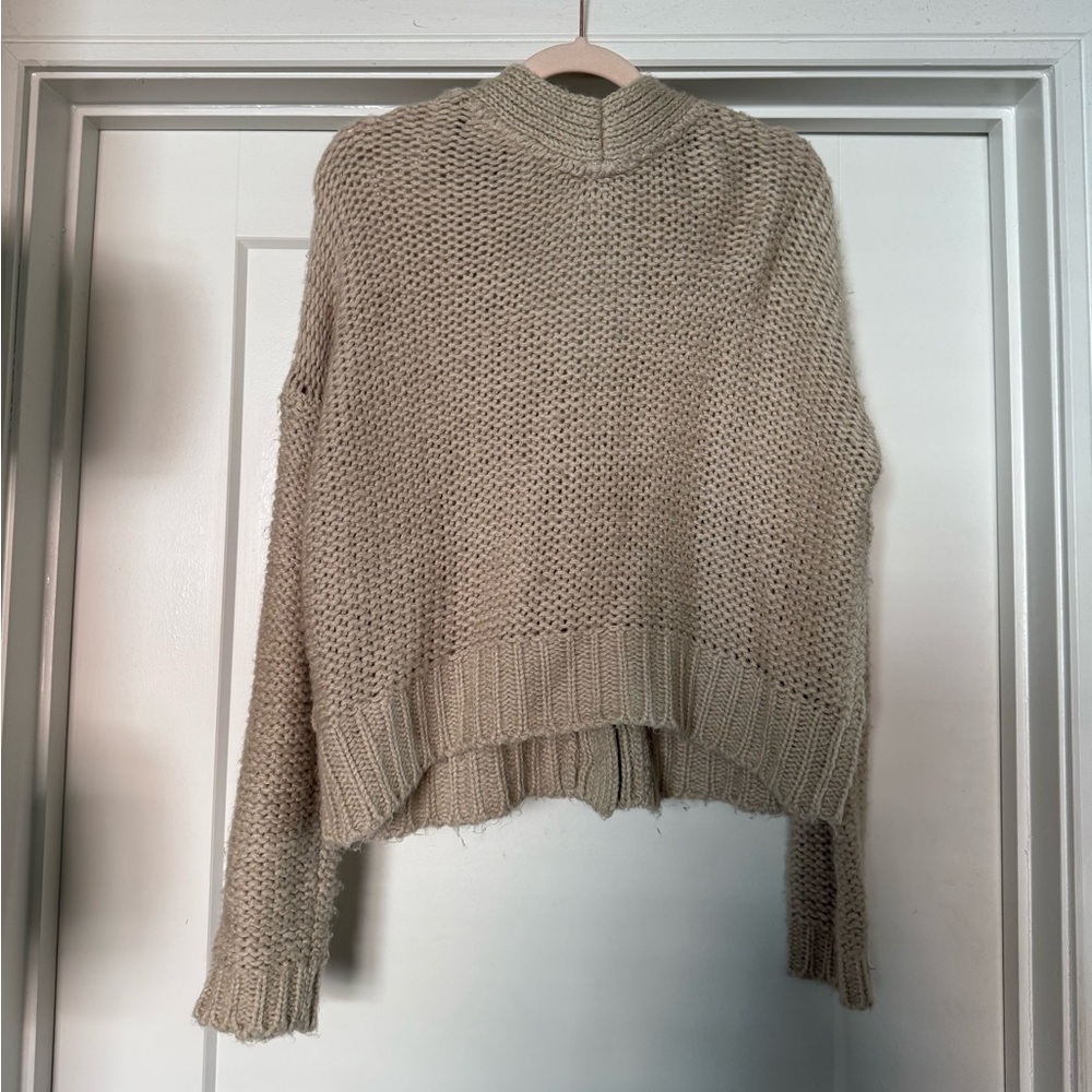 Francesca’s Chunky Knit Sweater - Picture 3 of 4